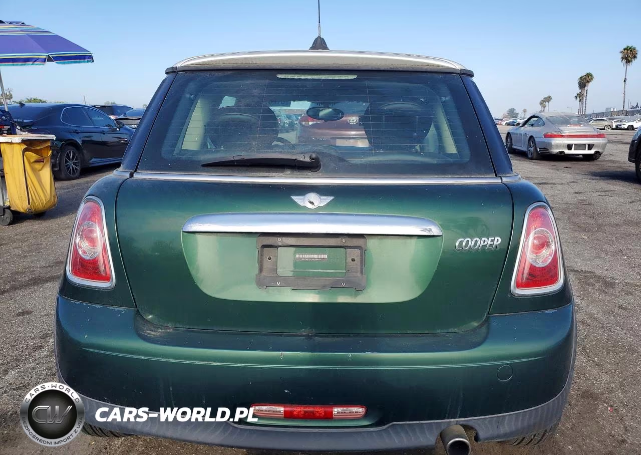 2011 Mini Cooper VIN:WMWSU3C56BT098939 - 6
