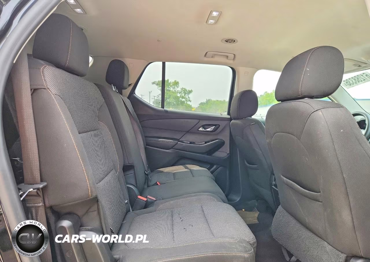 2020 Chevrolet Traverse Ls VIN:1GNERFKWXLJ313868 - 10