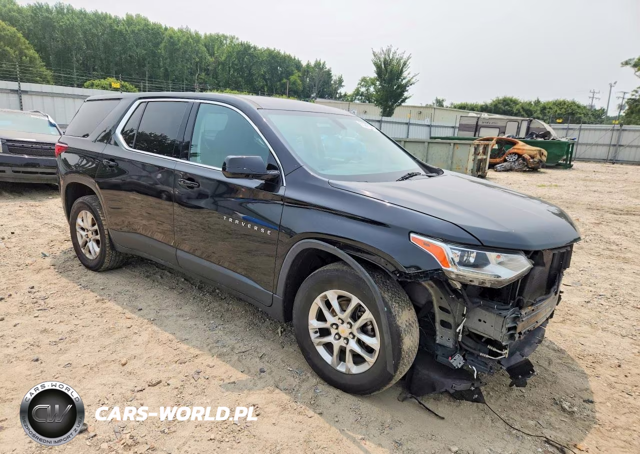 2020 Chevrolet Traverse Ls VIN:1GNERFKWXLJ313868 - 4