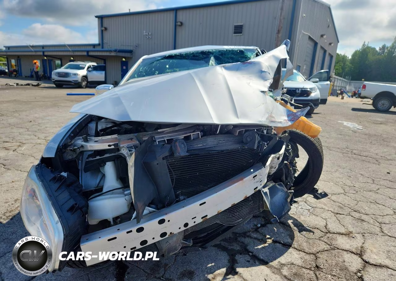 2012 Chrysler 300C VIN:2C3CCAET4CH242534 - 5