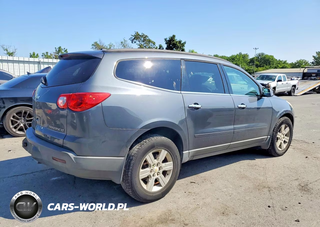 2011 Chevrolet Traverse Lt VIN:1GNKVGEDXBJ241048 - 3