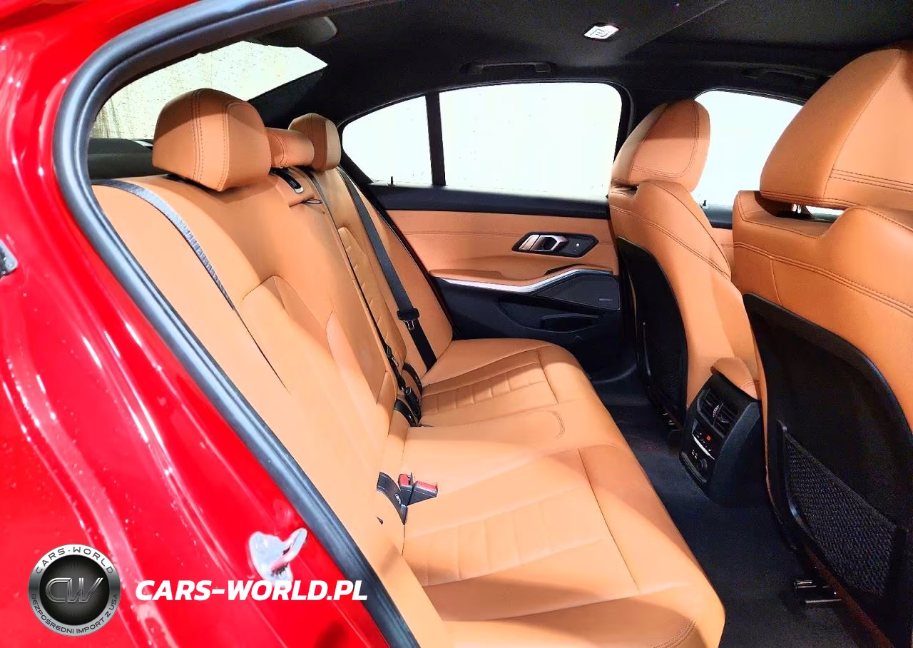 2019 BMW 330Xi VIN:WBA5R7C59KFH18027 - 10