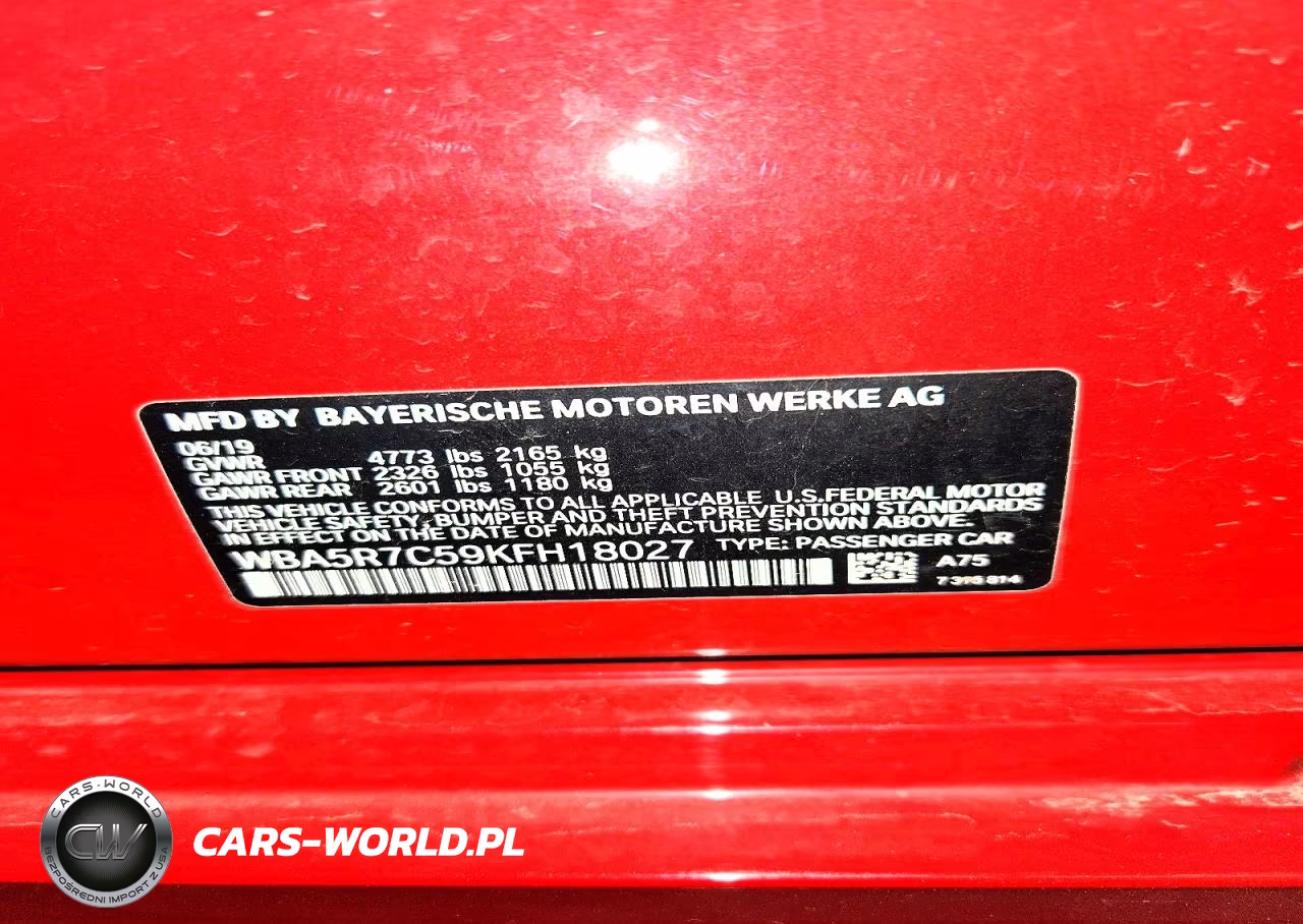 2019 BMW 330Xi VIN:WBA5R7C59KFH18027 - 12