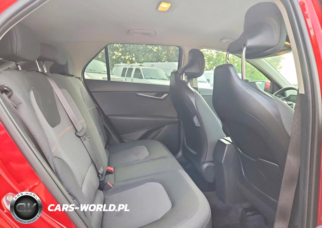 2026 Kia Niro Lx VIN:KNDCP3LE7T5325057 - 11
