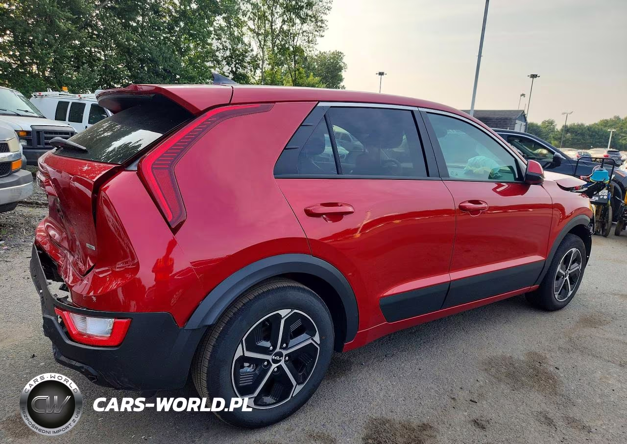 2026 Kia Niro Lx VIN:KNDCP3LE7T5325057 - 3