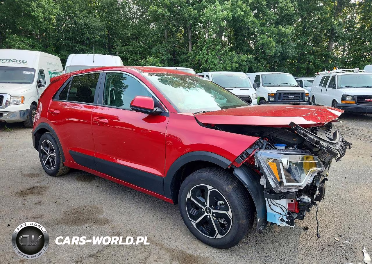 2026 Kia Niro Lx VIN:KNDCP3LE7T5325057 - 4