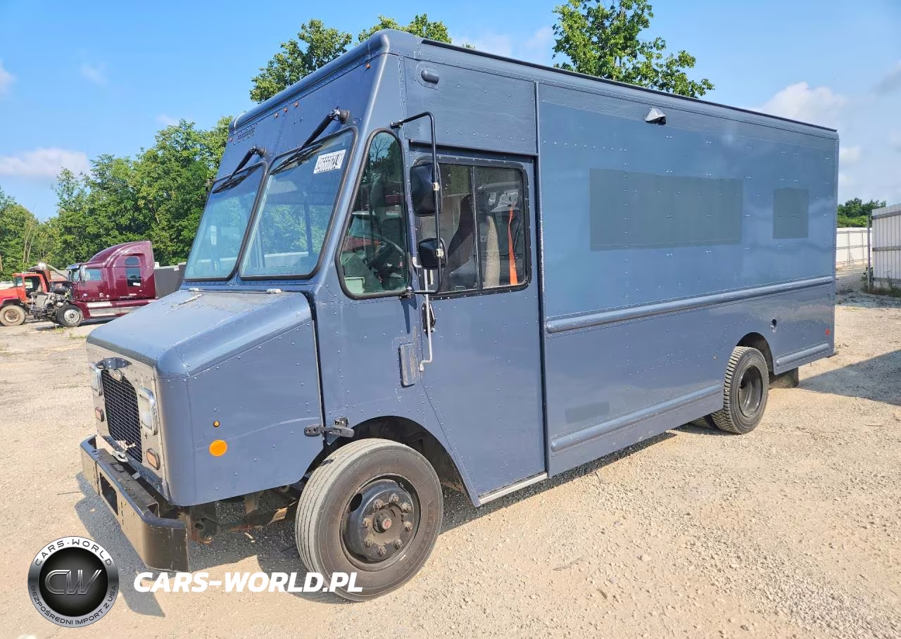 2021 Freightliner Mt45G Chassis Delivery Truck