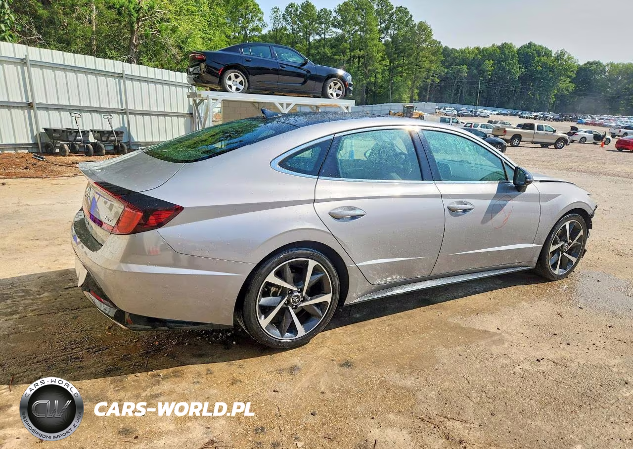 2023 Hyundai Sonata Sel Plus VIN:KMHL44J2XPA280583 - 3