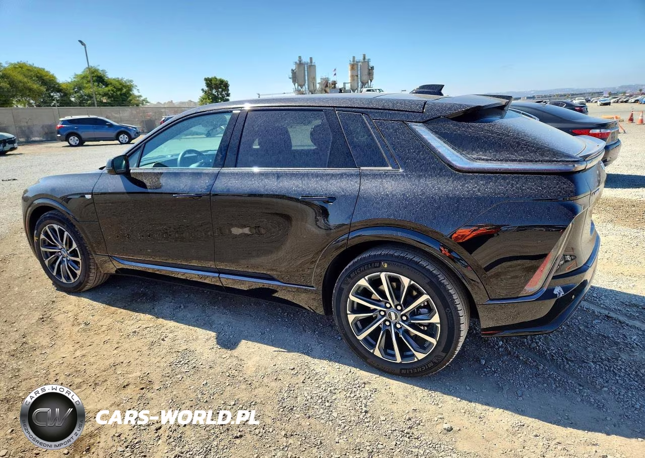 2025 Cadillac Lyriq Sport VIN:1GYKPURK0SZ310884 - 2