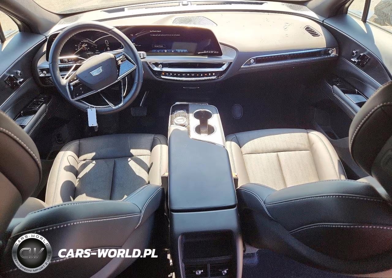 2025 Cadillac Lyriq Sport VIN:1GYKPURK0SZ310884 - 8