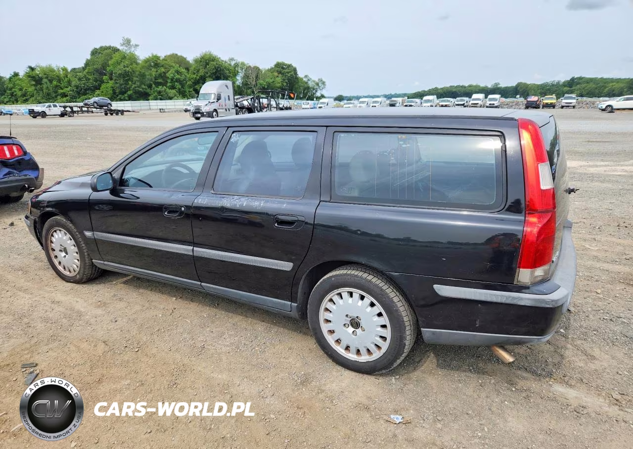 2001 Volvo V70 2.4T VIN:YV1SW58DX12043885 - 2