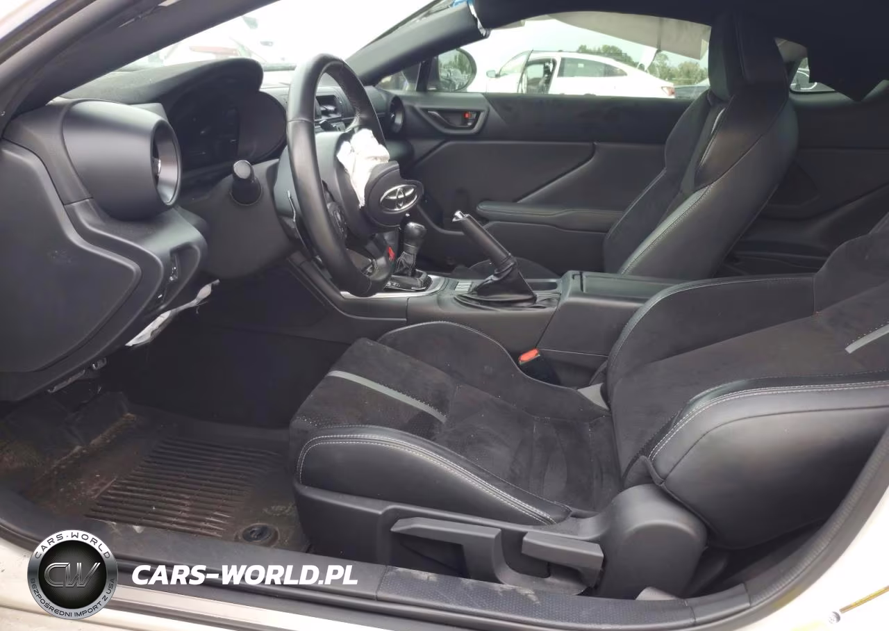 2023 Toyota Gr 86 Premium VIN:JF1ZNBF13P8750577 - 7