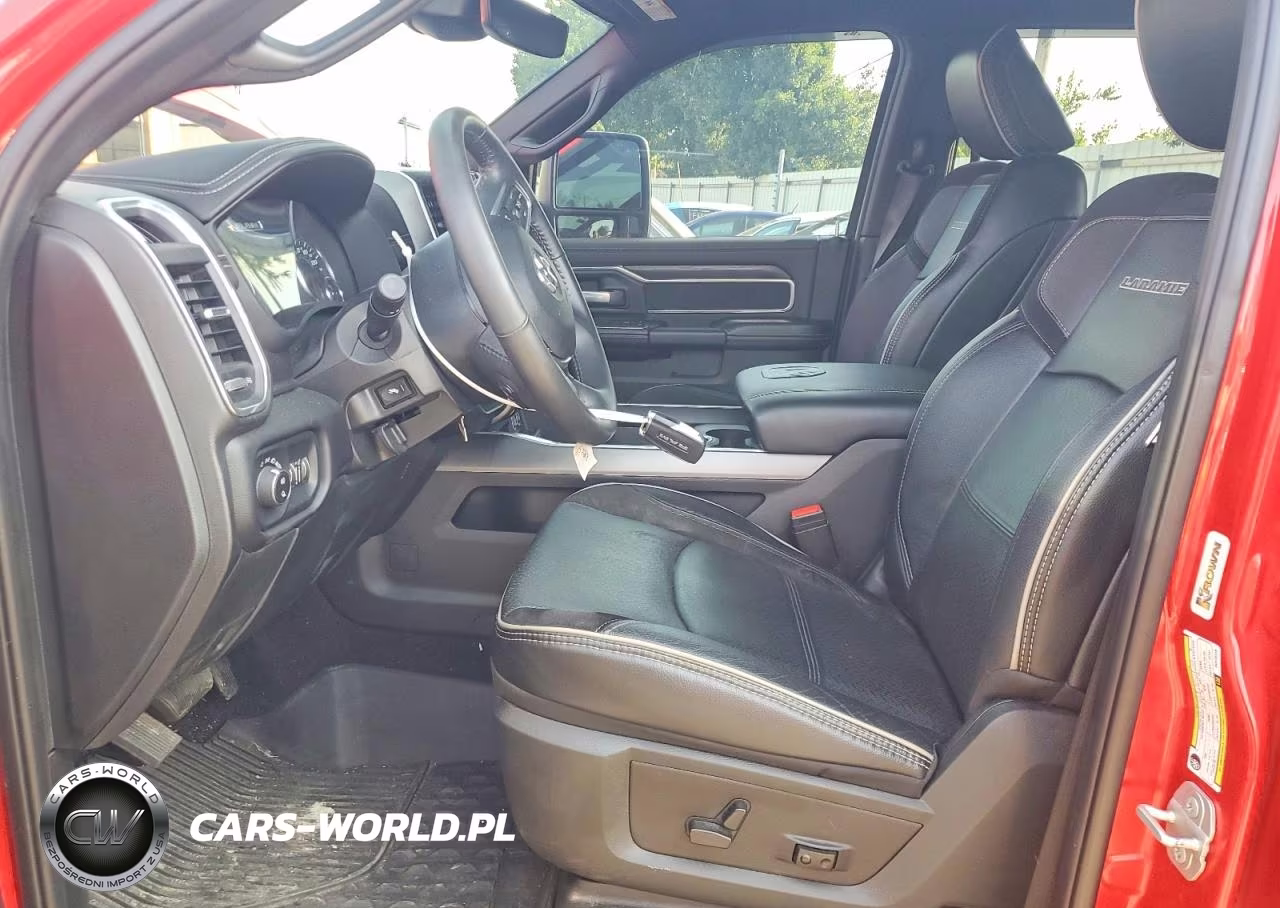 2024 Ram 3500 Laramie VIN:3C63R3EL8RG215228 - 7