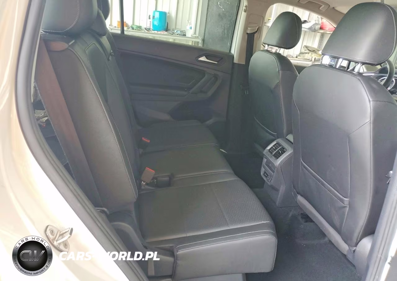 2019 Volkswagen Tiguan Se-Sel-Sel R-Line Jet-Black-Sel R-Line VIN:3VV3B7AX3KM039453 - 10