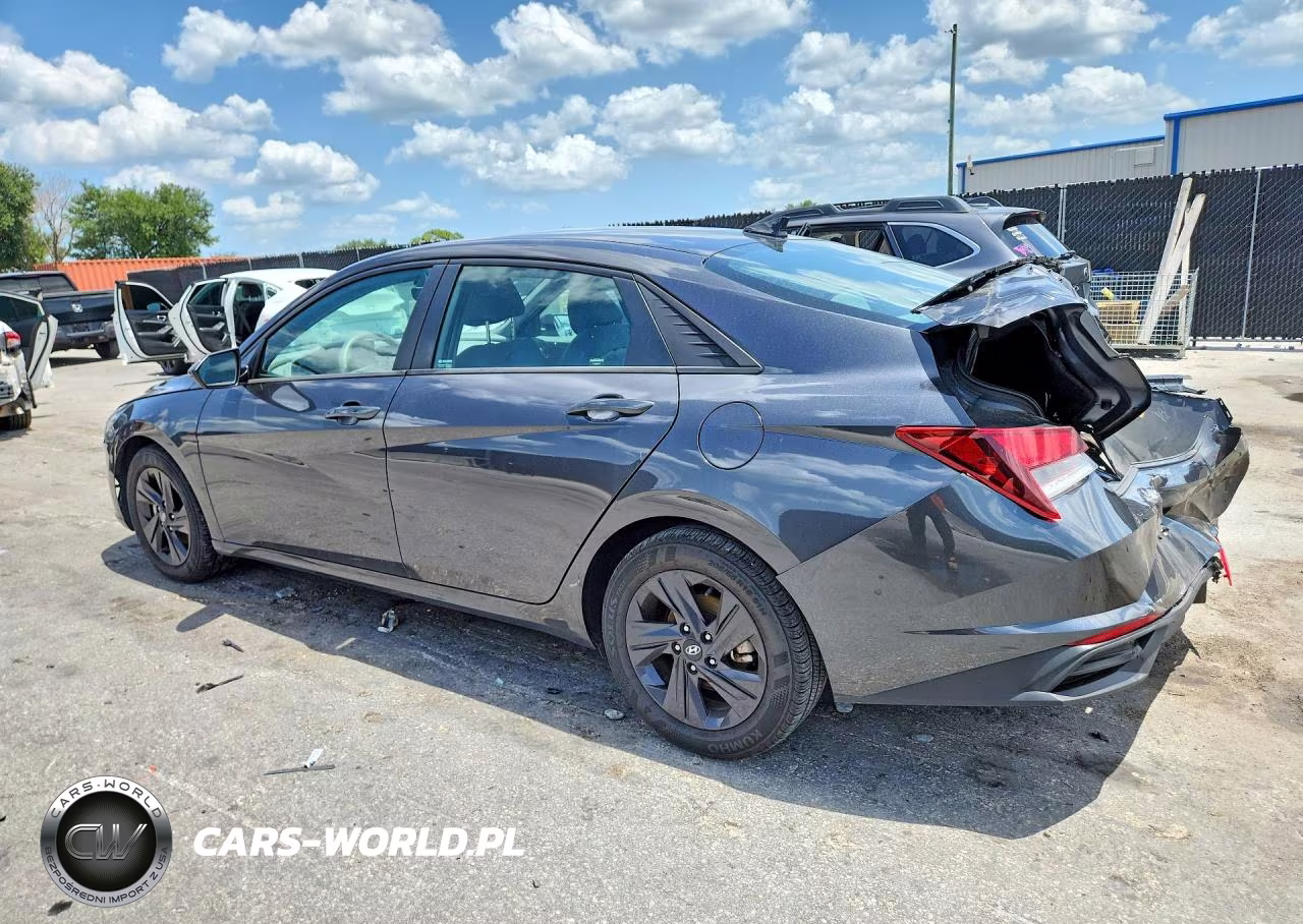 2022 Hyundai Elantra Sel VIN:5NPLM4AG6NH079138 - 2