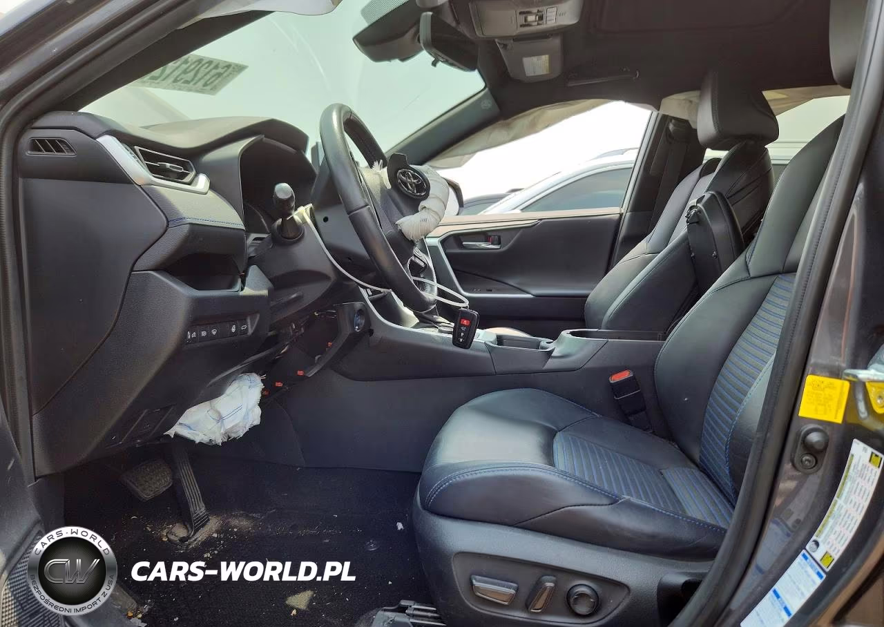 2020 Toyota Rav4 Xse VIN:2T3EWRFV0LW070562 - 7