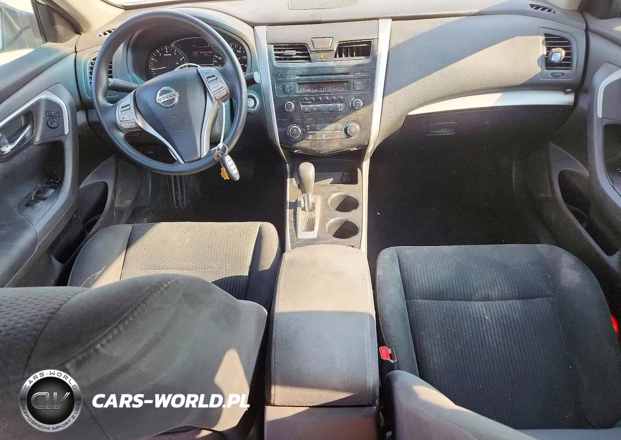 2015 Nissan Altima 2.5 S VIN:1N4AL3AP4FN330346 - 8