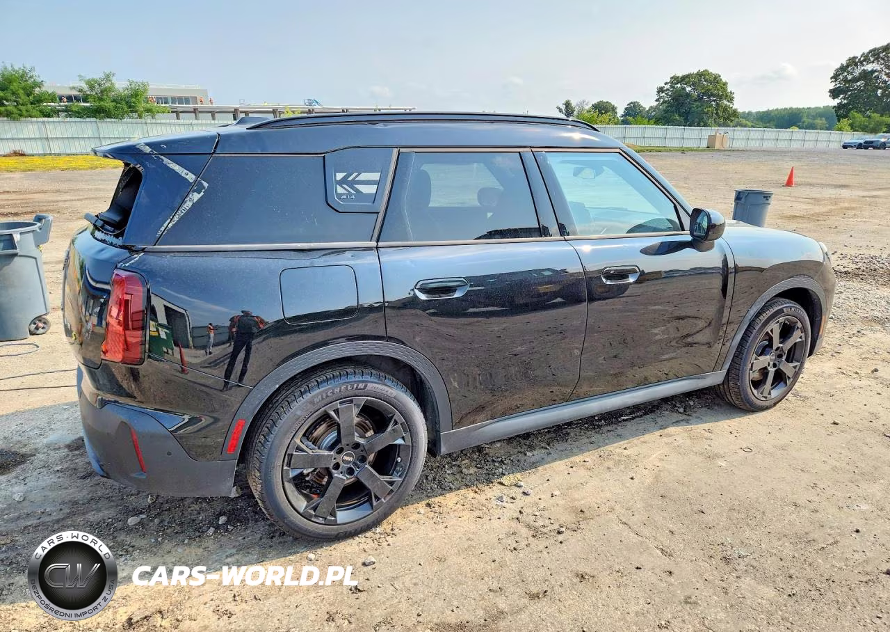 2025 Mini Countryman Se All4 VIN:WMZ53GA01S7S89274 - 3