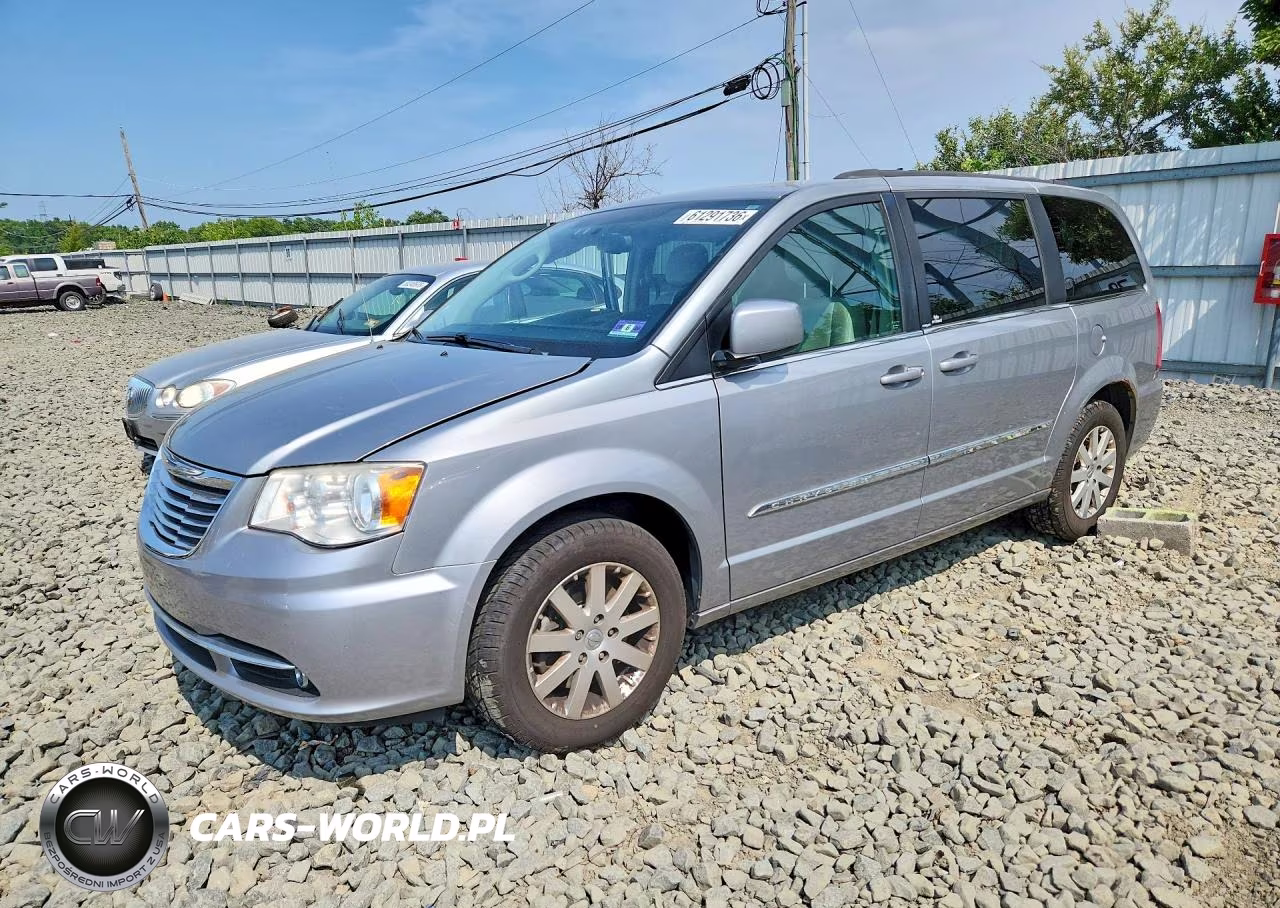 2013 Chrysler Town & Country Touring