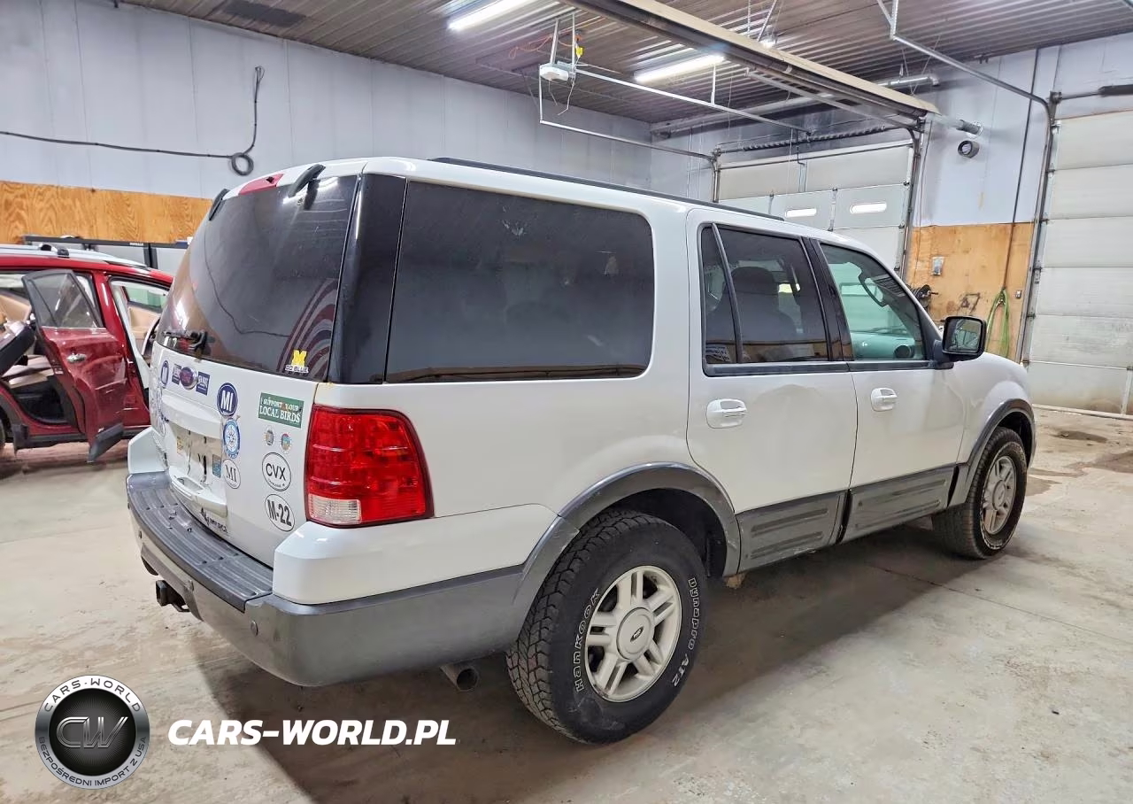 2004 Ford Expedition Xlt VIN:1FMPU16L64LB49832 - 3