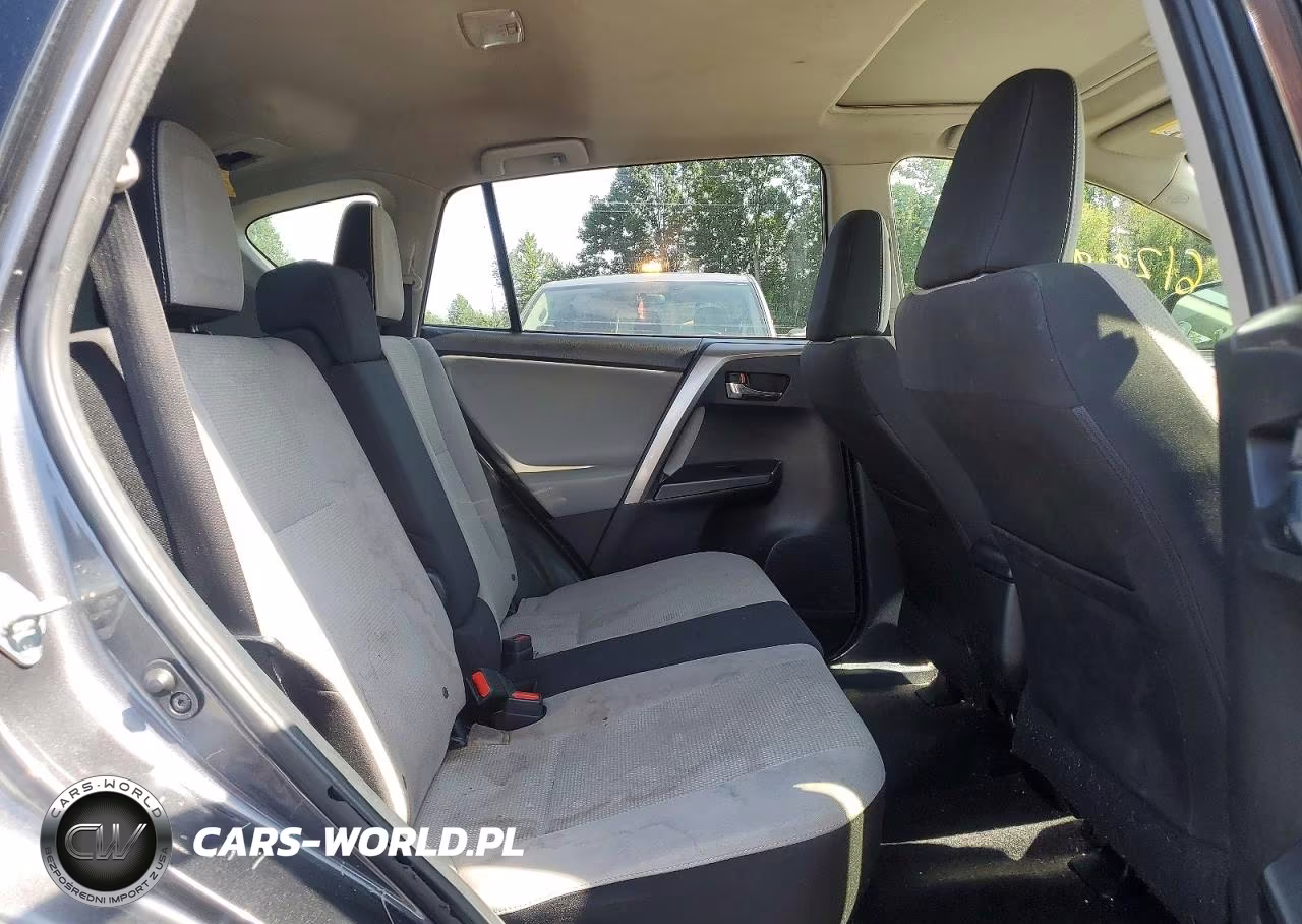 2018 Toyota Rav4 Xle VIN:JTMRFREV7JJ735018 - 11