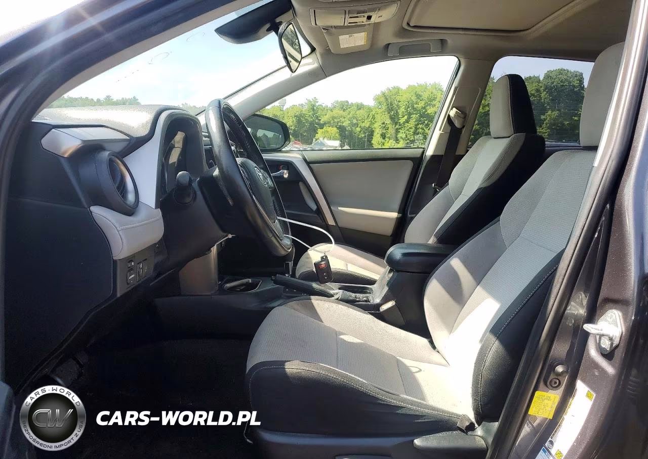 2018 Toyota Rav4 Xle VIN:JTMRFREV7JJ735018 - 7