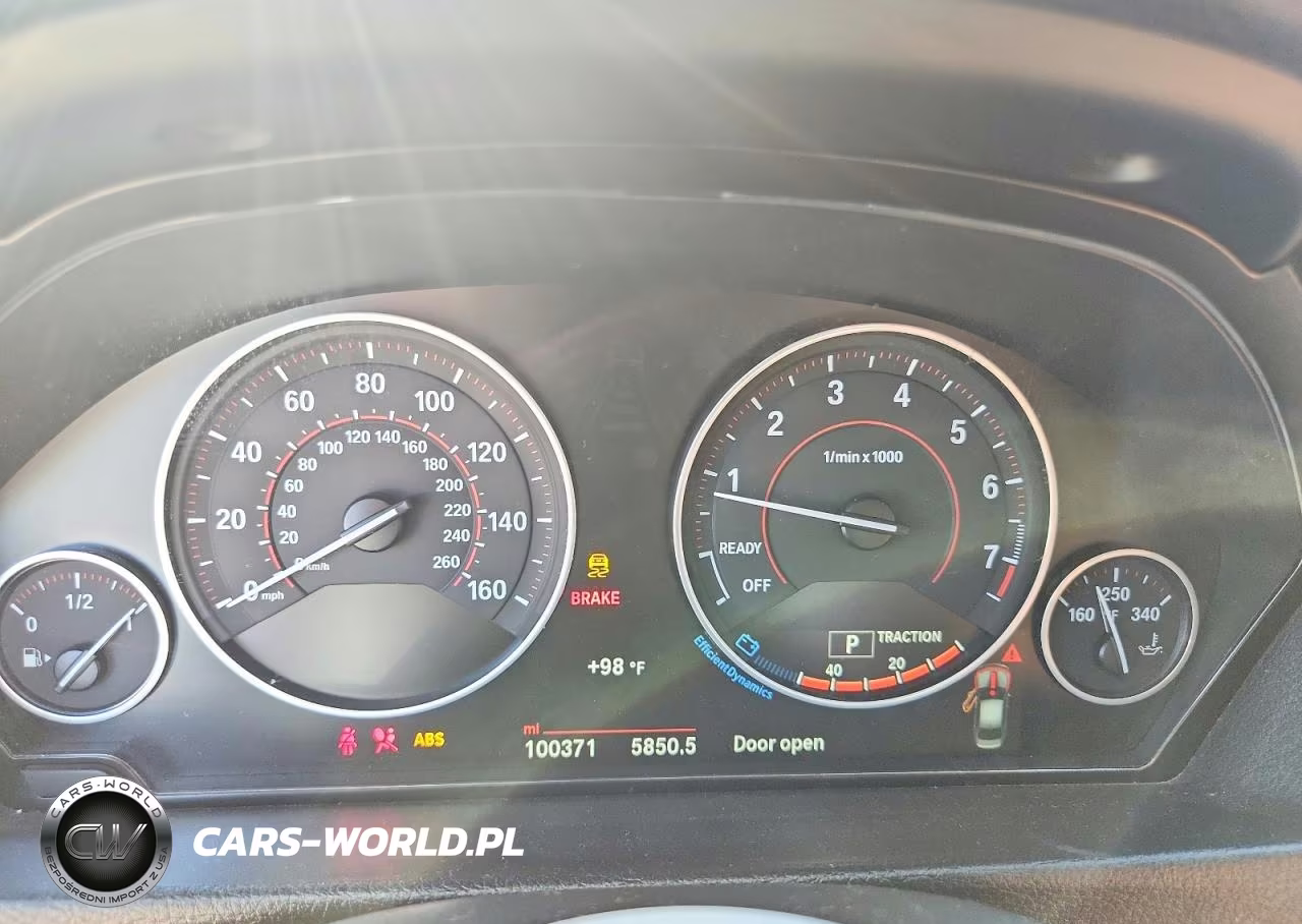 2017 BMW 330 Xi VIN:WBA8D9G36HNU62800 - 9