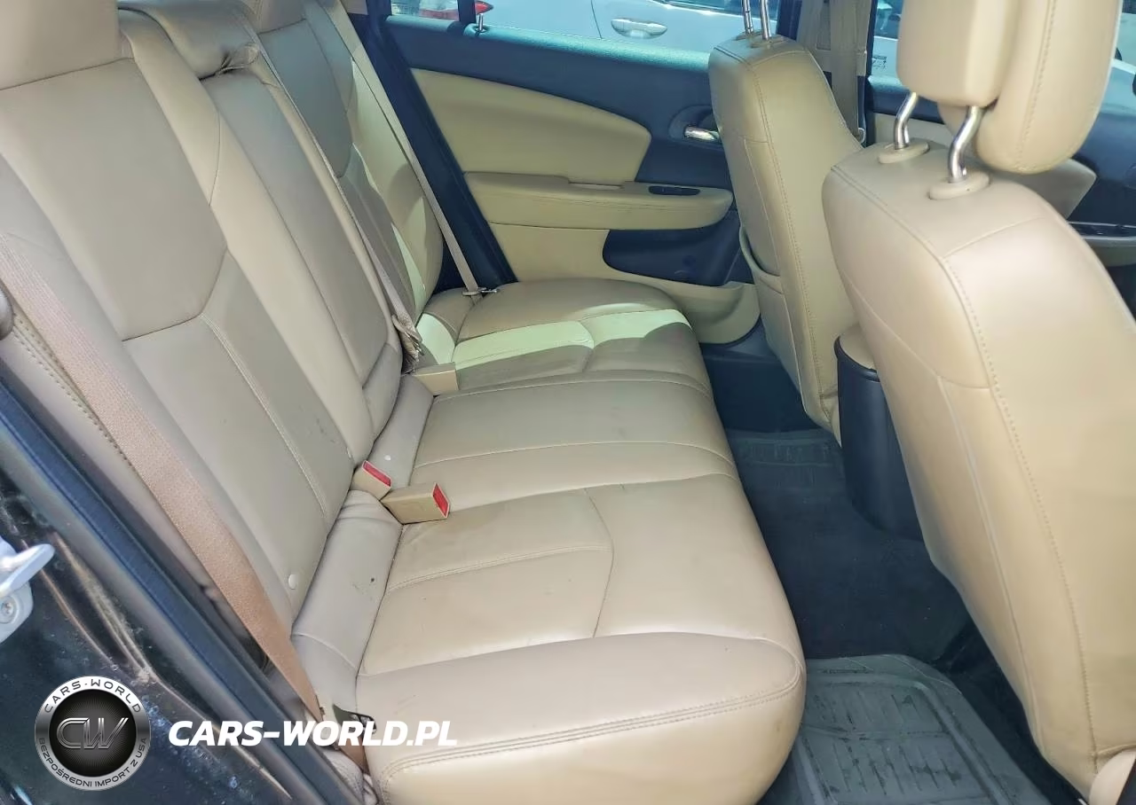 2014 Chrysler 200 Limited VIN:1C3CCBCG1EN107811 - 10