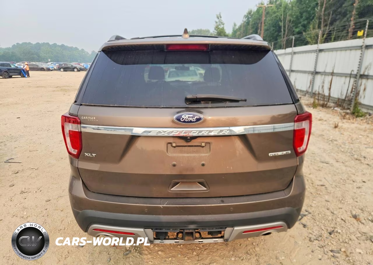 2016 Ford Explorer Xlt VIN:1FM5K7D83GGB70830 - 6