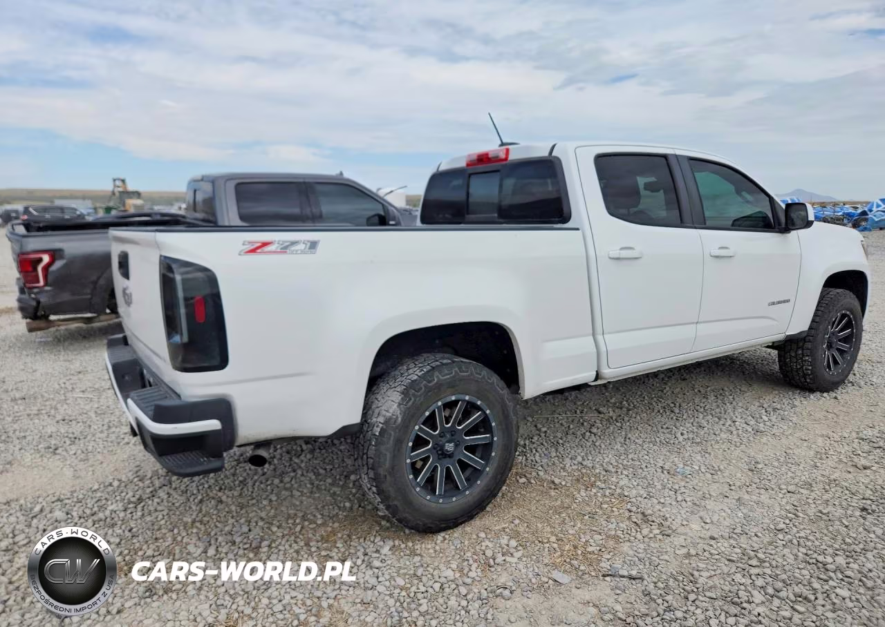 2016 Chevrolet Colorado Z71 VIN:1GCGTDE34G1240818 - 3