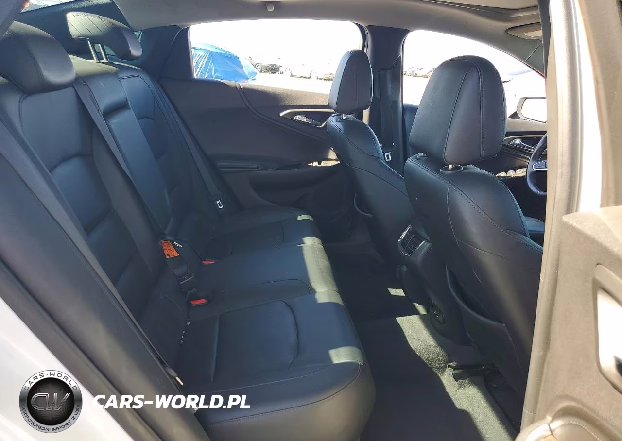 2016 Chevrolet Malibu Premier VIN:1G1ZH5SX7GF149335 - 10