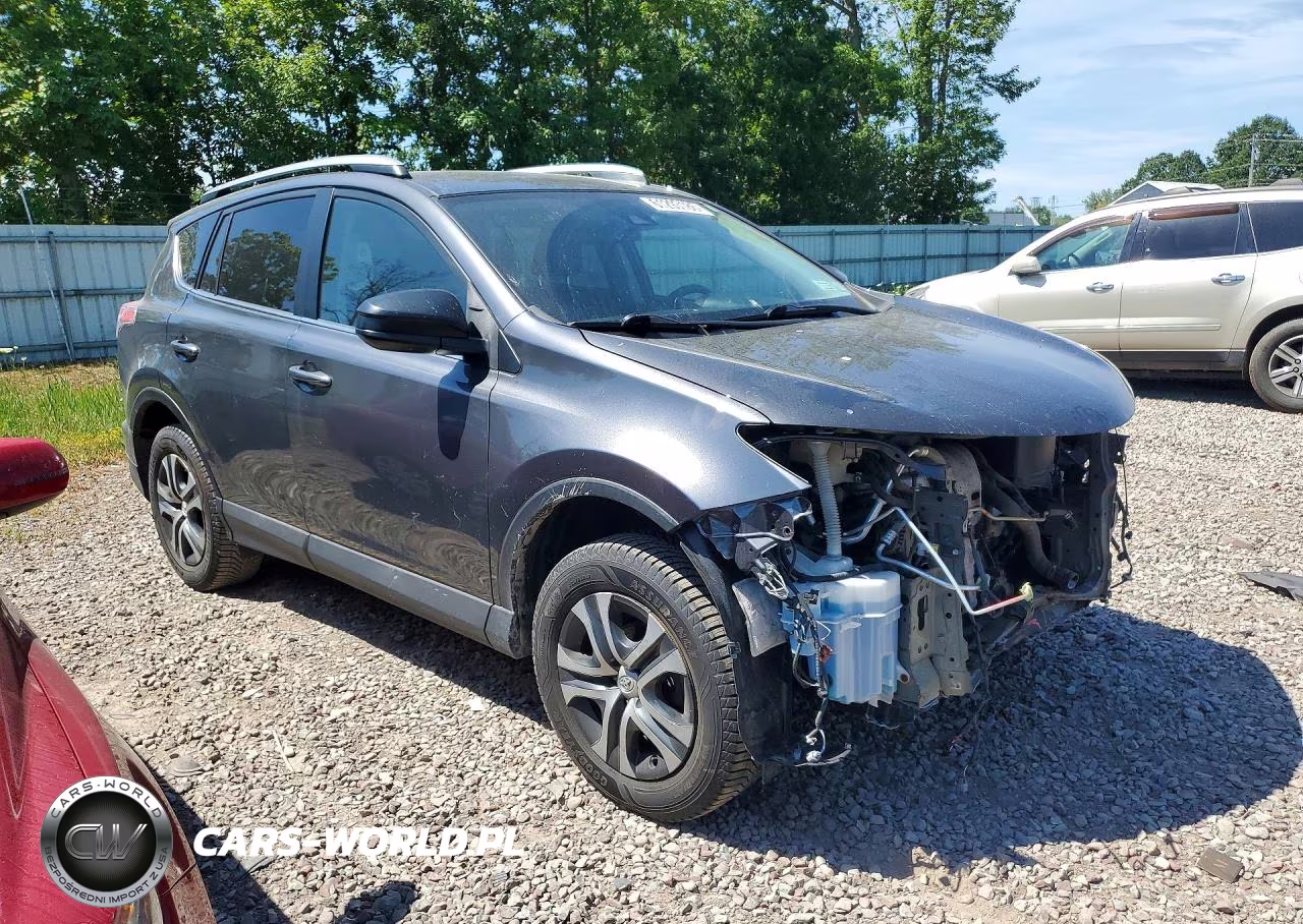 2018 Toyota Rav4 Le VIN:2T3BFREV8JW846289 - 4