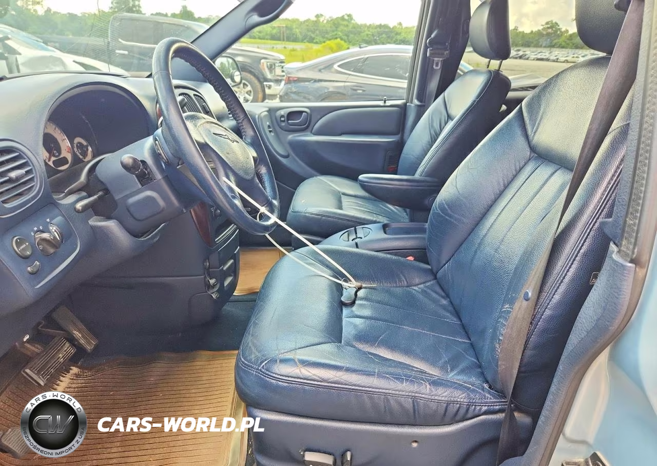 2001 Chrysler Town & Country Lxi VIN:2C8GP54L11R236755 - 7