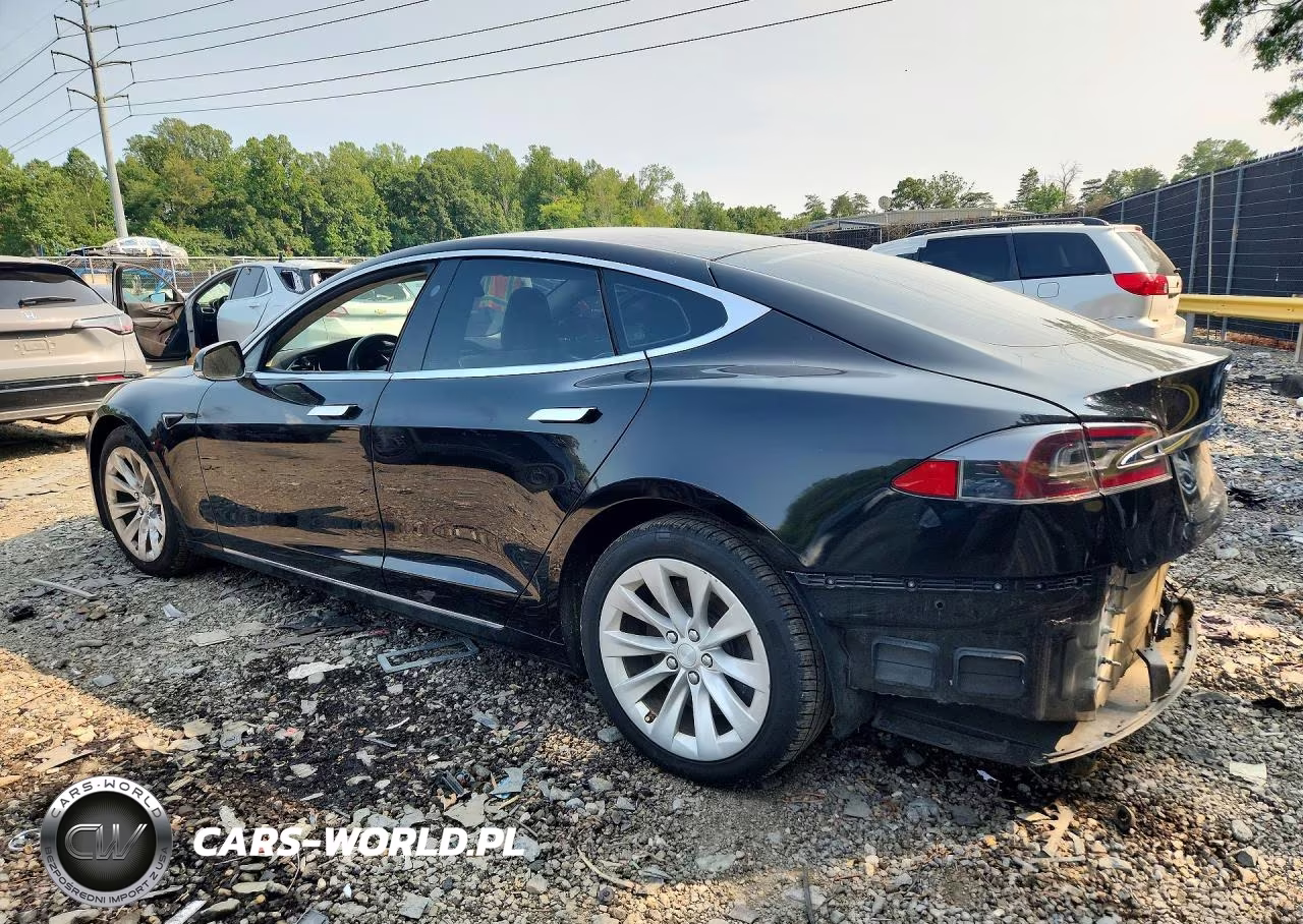 2017 Tesla Model S VIN:5YJSA1E11HF190594 - 2