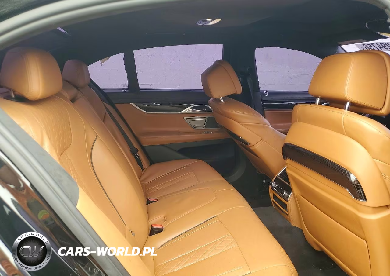 2016 BMW 750 Xi VIN:WBA7B0C51GG526975 - 10