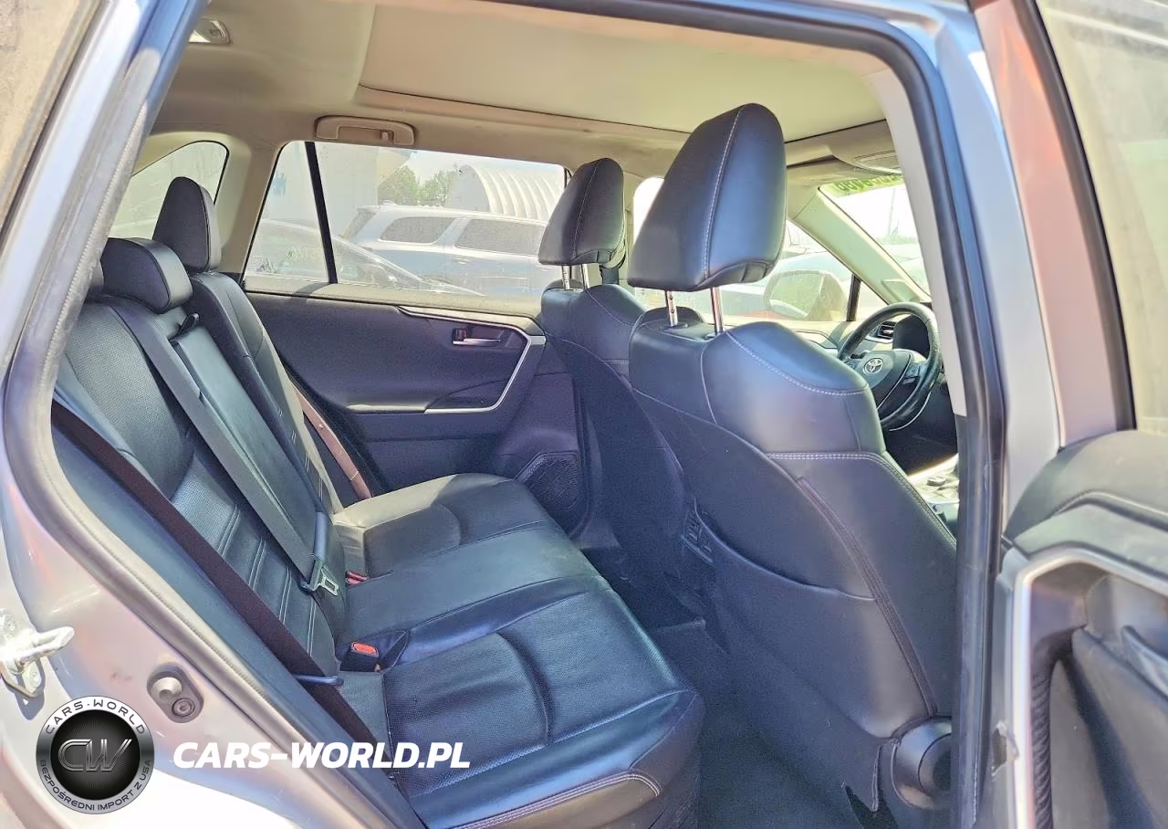 2020 Toyota Rav4 Limited VIN:JTMDWRFVXLD536118 - 11