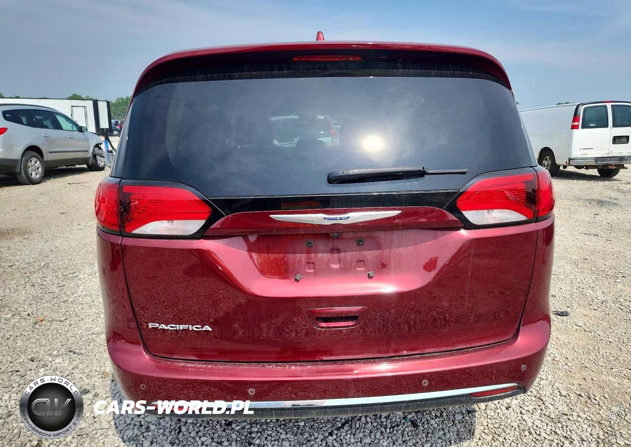 2019 Chrysler Pacifica Touring L VIN:2C4RC1BG0KR505351 - 6