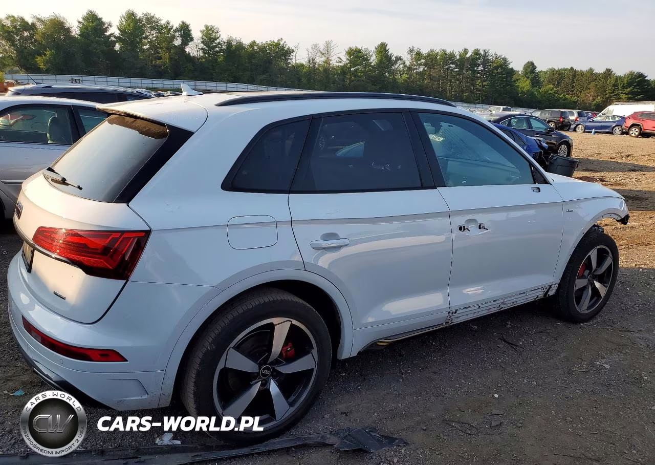 2024 Audi Q5 Premium Plus 45 VIN:WA1EABFY6R2049436 - 3