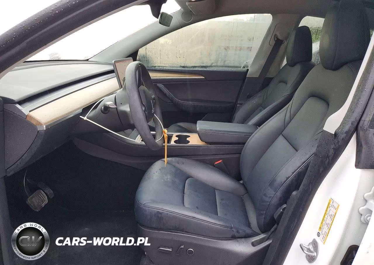 2022 Tesla Model Y VIN:7SAYGDEEXNA017150 - 7