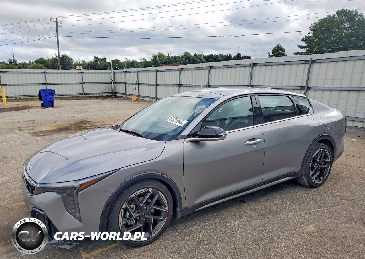 2026 Kia K4 Gt Line – zdjęcie 1 z 13