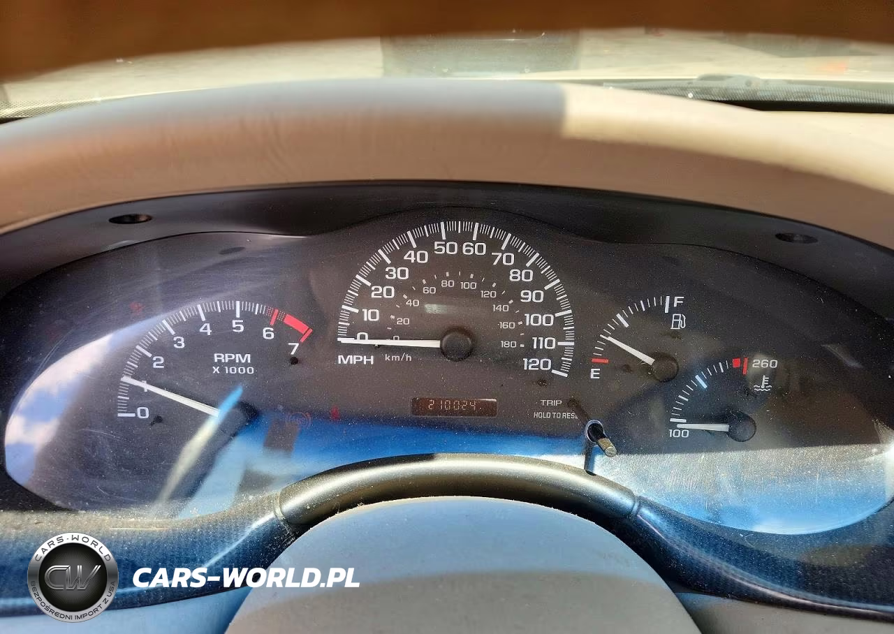 2001 Chevrolet Malibu VIN:1G1ND52J216242745 - 9
