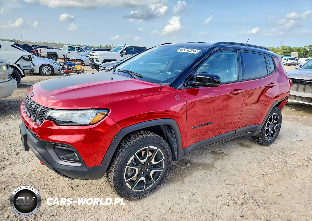 2025 Jeep Compass Trailhawk 4X4 – zdjęcie 1 z 13