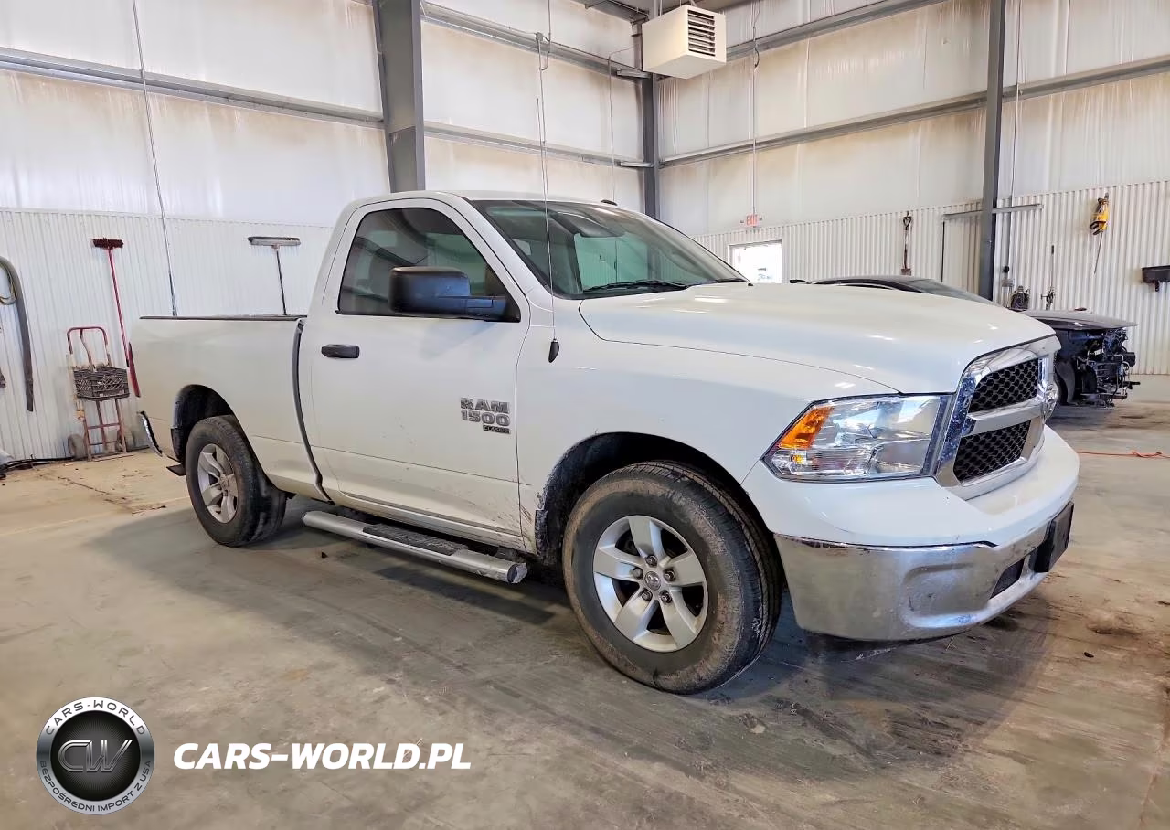 2019 Ram 1500 Classic Tradesman VIN:3C6JR6AG9KG501189 - 4