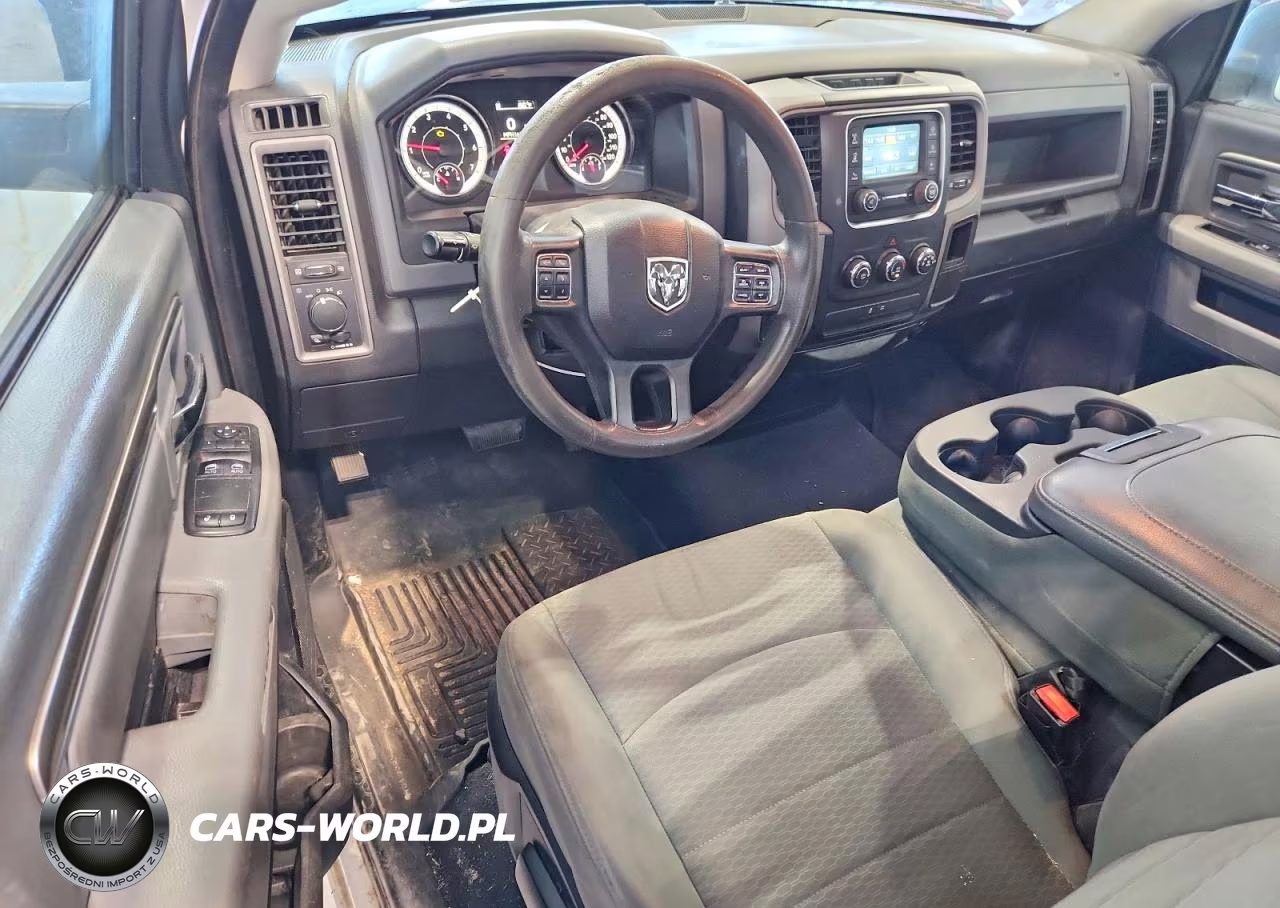 2019 Ram 1500 Classic Tradesman VIN:3C6JR6AG9KG501189 - 8