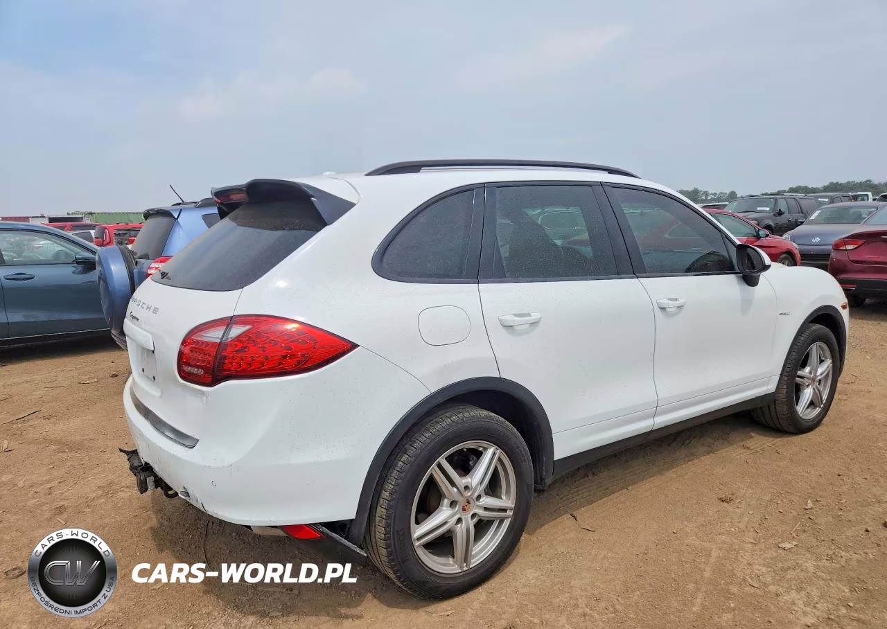 2014 Porsche Cayenne VIN:WP1AF2A24ELA32890 - 3