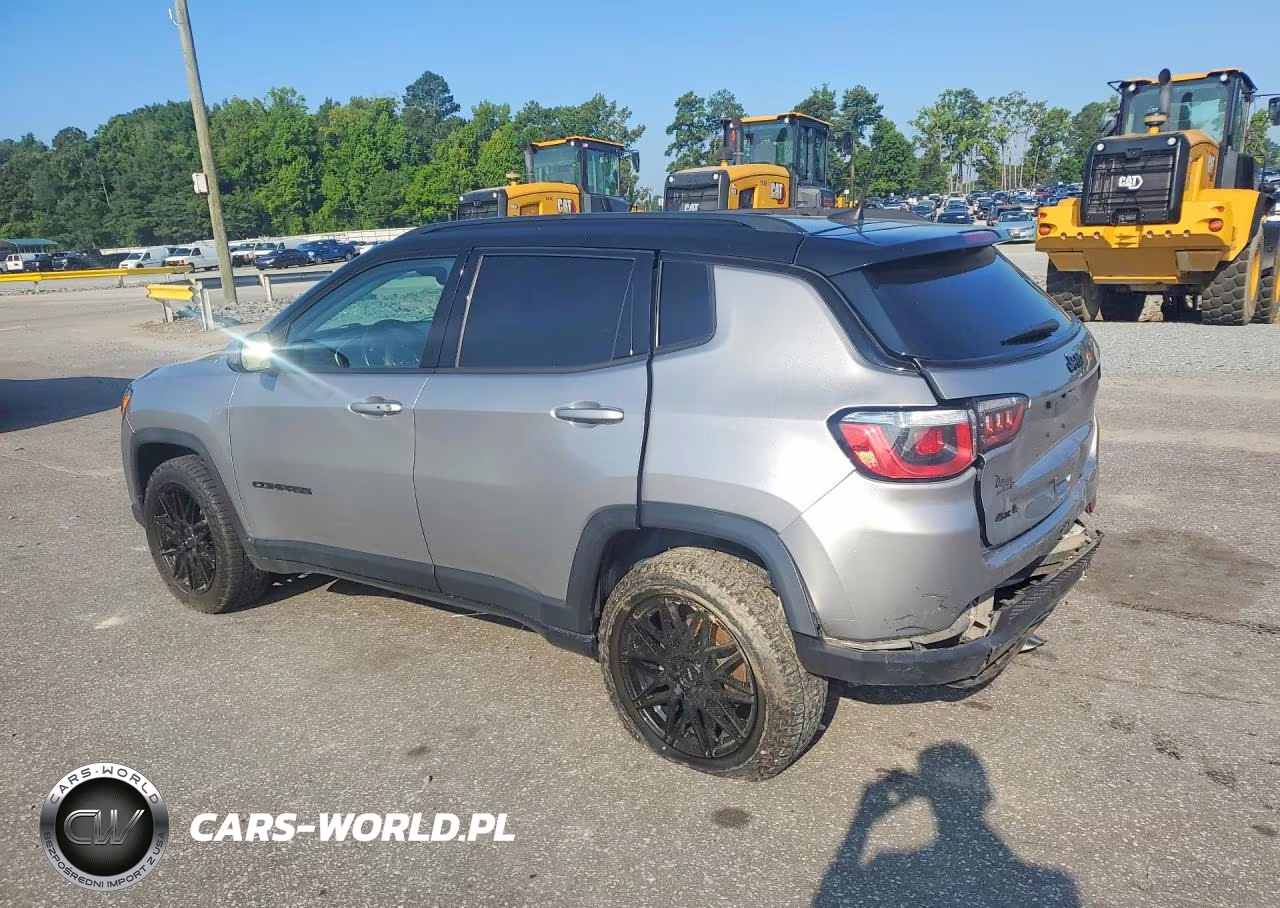 2019 Jeep Compass Latitude VIN:3C4NJDBB8KT621226 - 2