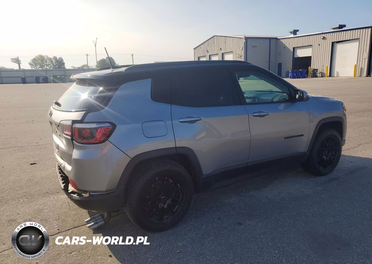 2019 Jeep Compass Latitude VIN:3C4NJDBB8KT621226 - 3