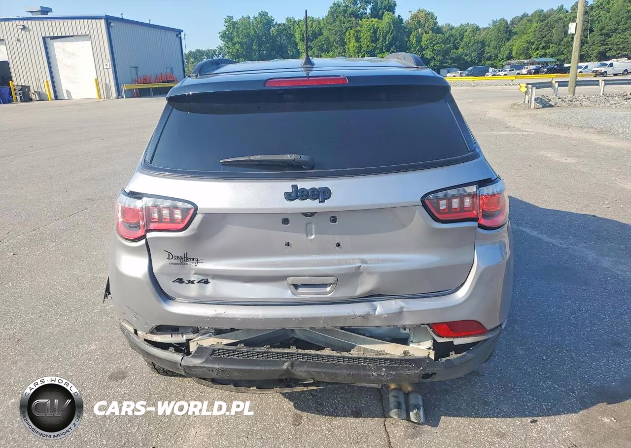 2019 Jeep Compass Latitude VIN:3C4NJDBB8KT621226 - 6