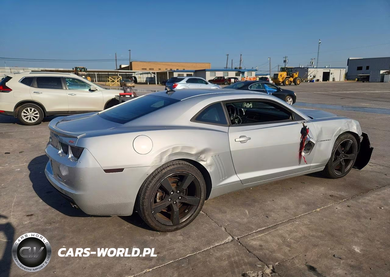 2011 Chevrolet Camaro Lt VIN:2G1FC1ED0B9150968 - 3