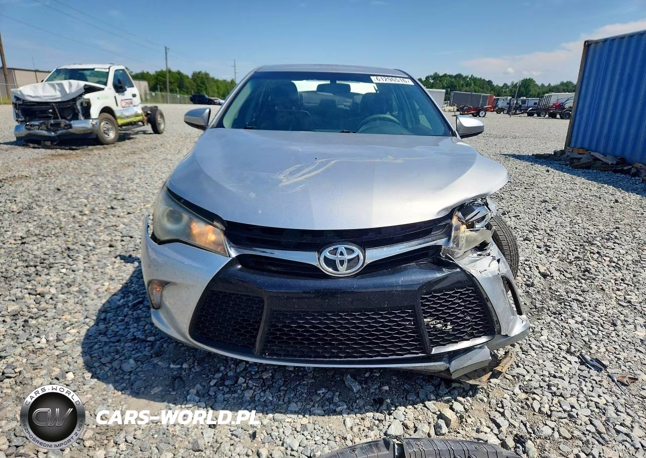 2016 Toyota Camry Se VIN:4T1BF1FK4GU237868 - 5